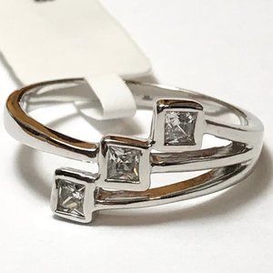 Silver Art Deco Cocktail Ring Size 8 9 Triplet Cubic Zirconia Geometric Plated